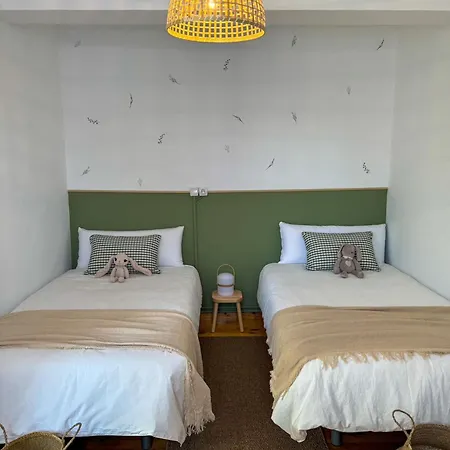 Mies De Sabres بيت للعطل سانتيانا ذيل مار