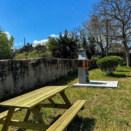 Mies De Sabres سانتيانا ذيل مار