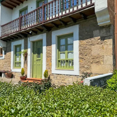 Mies De Sabres * سانتيانا ذيل مار