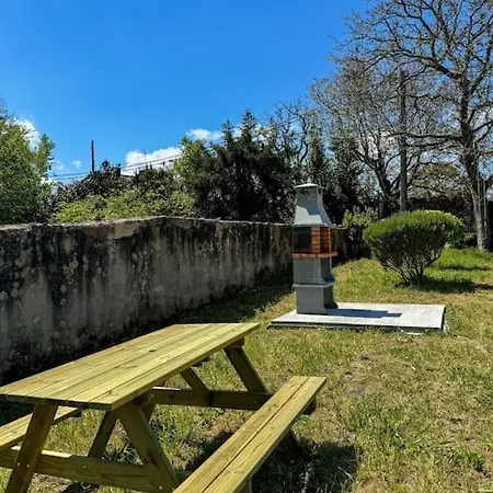 Mies De Sabres Tatil Evi *